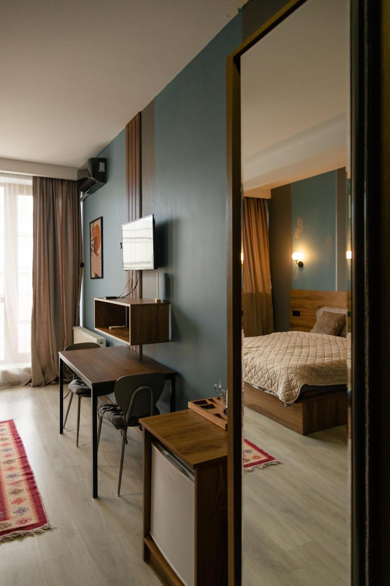 Hotel Graf T Tbilisi ภายนอก รูปภาพ