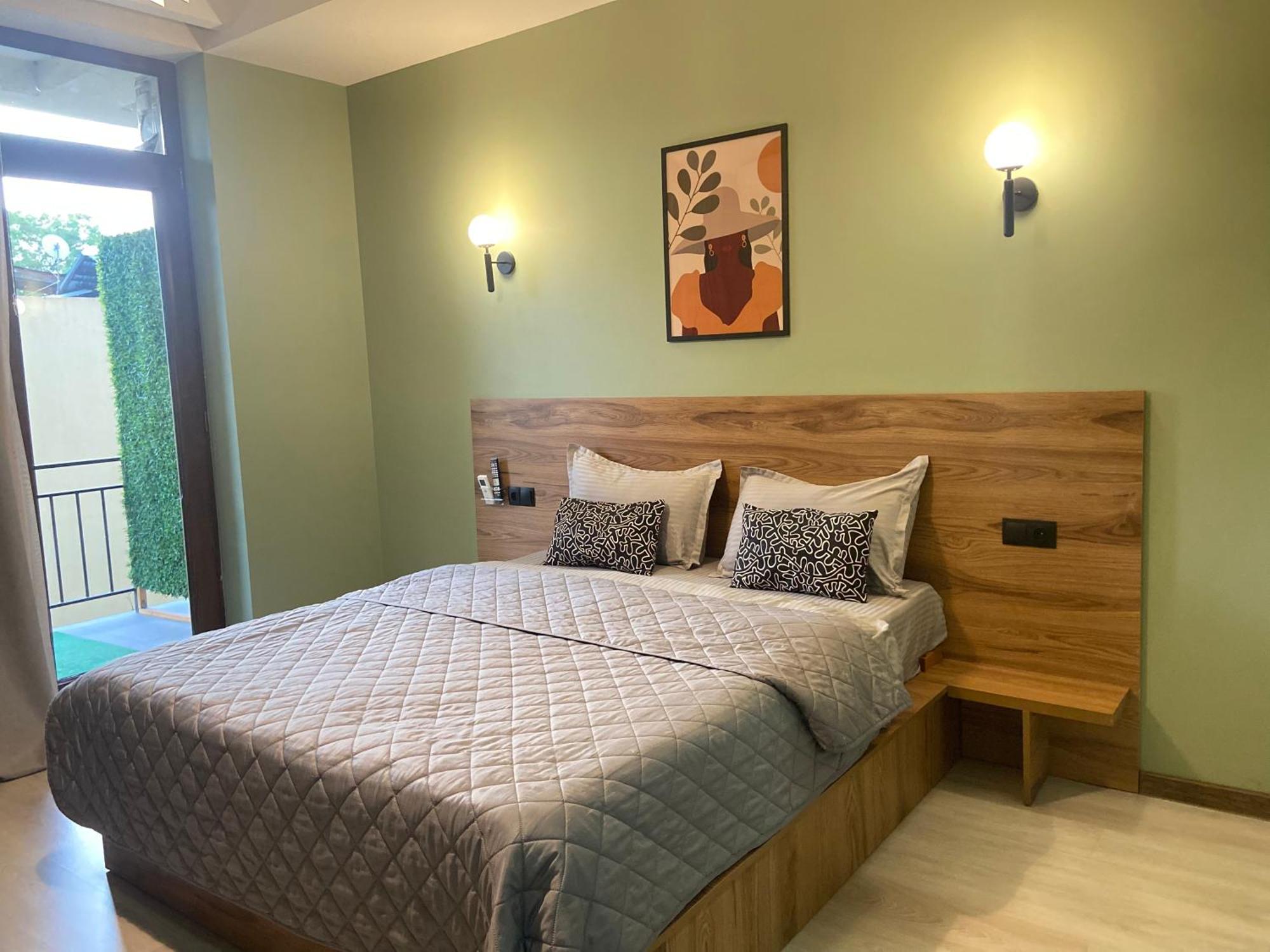 Hotel Graf T Tbilisi ภายนอก รูปภาพ